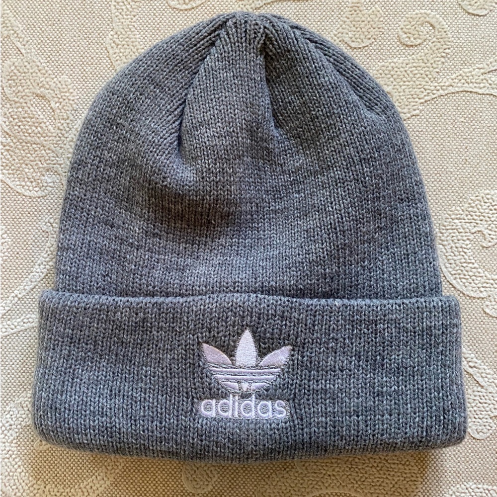 New- Adidas cuffed knit hat